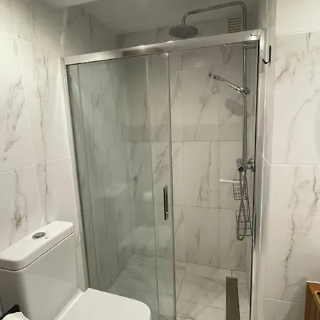 Estupendo Duplex A 5 Min Andando De La Playa Марбелья