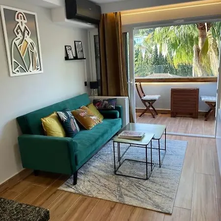Estupendo Duplex A 5 Min Andando De La Playa * Марбелья